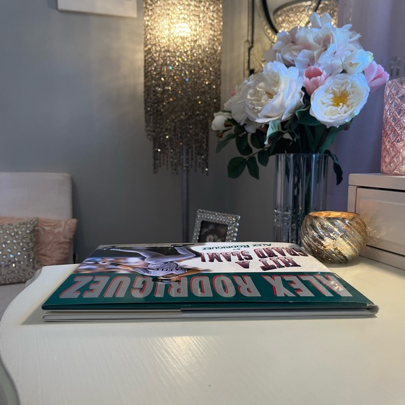 ⚾️🧢1998 Signed Alex Rodriquez “Hit a Grand Slam” (Positively for Kids) Book - Picture 12 of 15